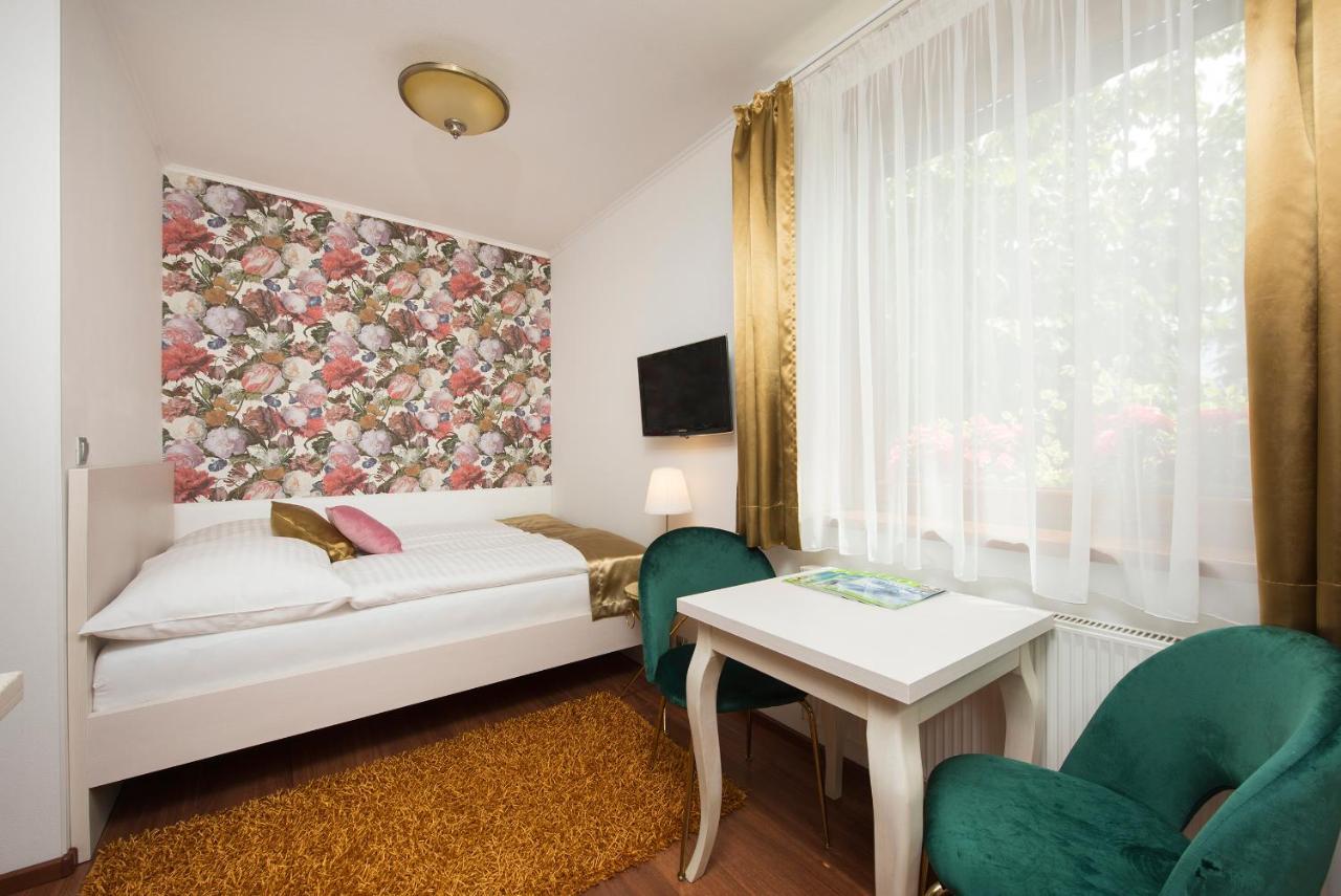 G88 Residence Vel'ka Lomnica Oda fotoğraf